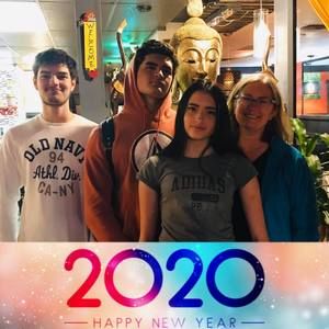 Meet your Posher, Toni